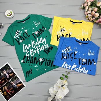 Яскрава Футболка 
